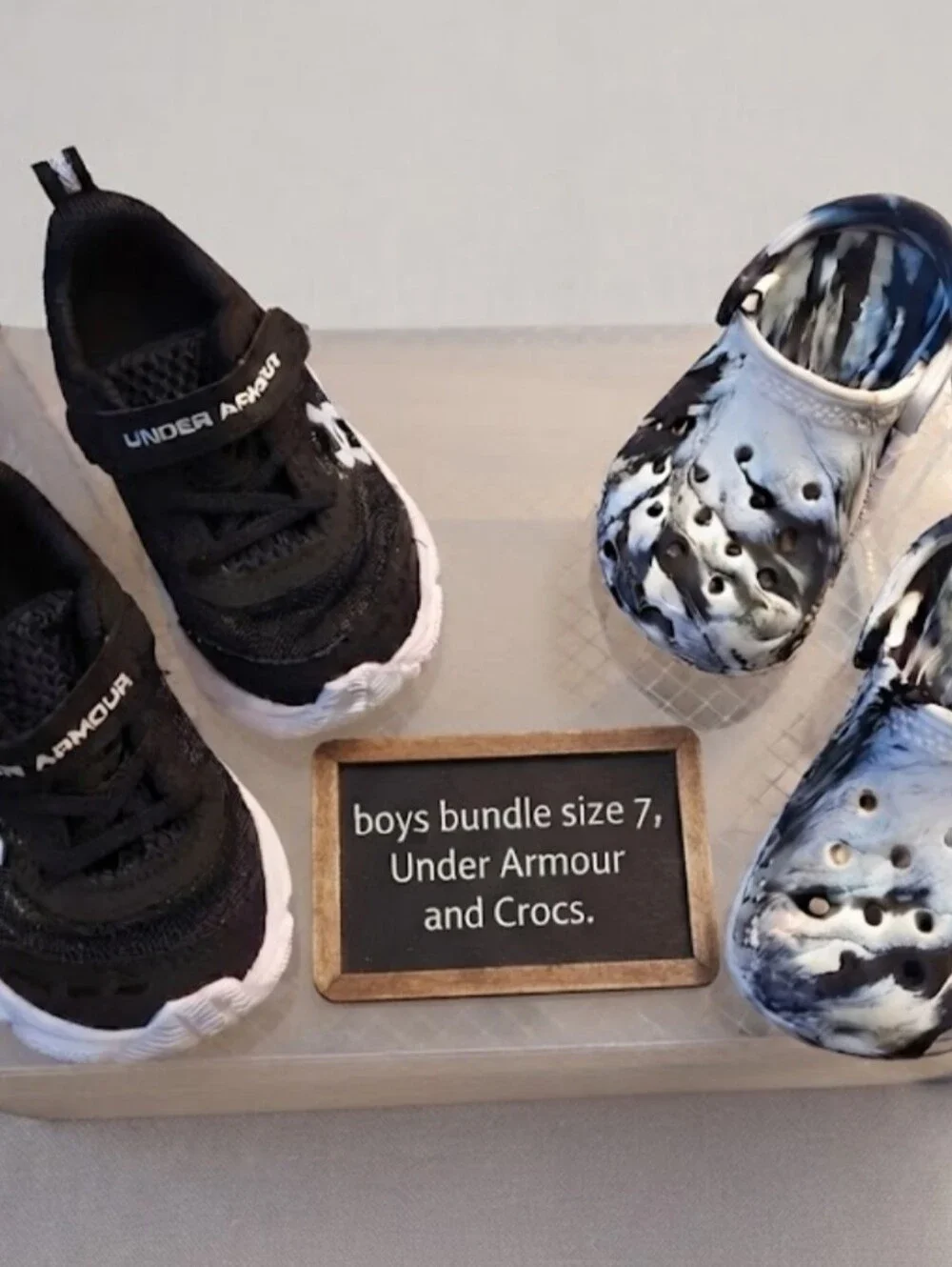 ⭐Boys Bundle⭐Under Armour And Crocs Both Size 7
